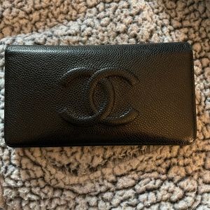 Chanel L Yen Wallet